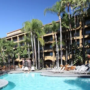 Four Points By Sheraton Hotel